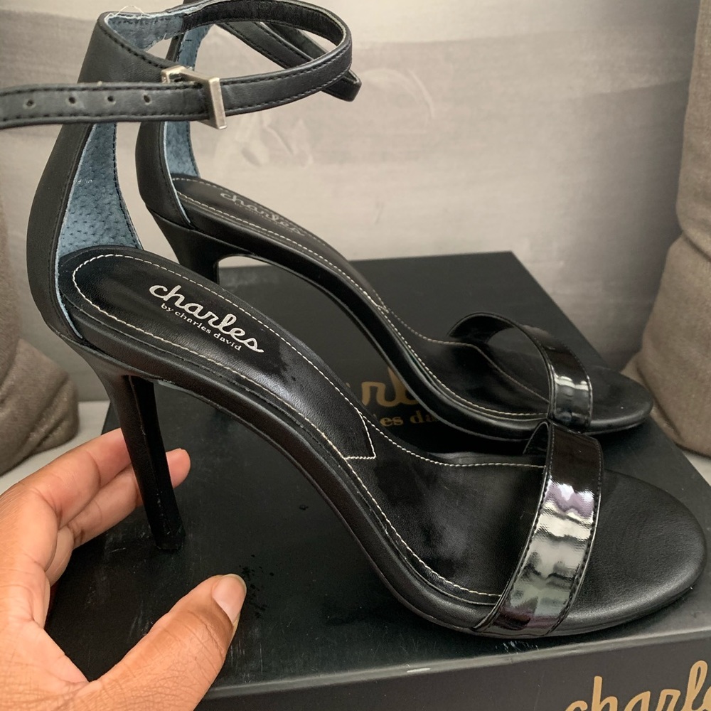 Black strappy heals
